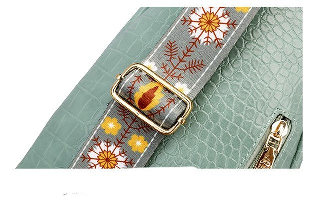 June sling pack