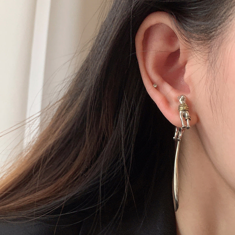 Sliver Cat Stud Earrings