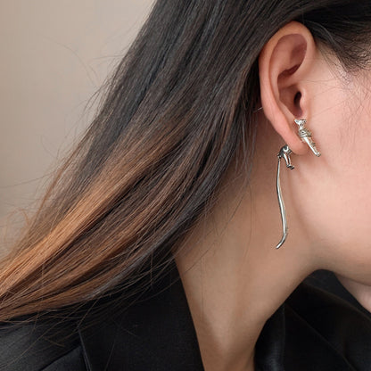 Sliver Cat Stud Earrings